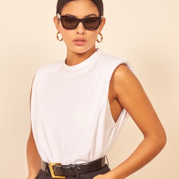 Reformation Tops - Reformation Belfort Padded Shoulder Top
